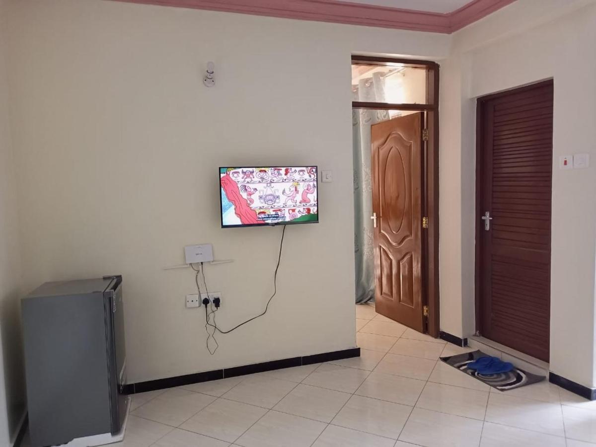 Lovely 1 Bedroom In Bamburi With Reliable Wifi Mombasa Exteriör bild